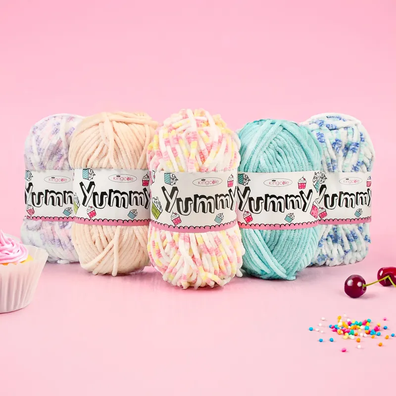 King Cole Yummy Chunky Yarn White 2209 100g