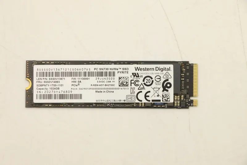 Lenovo 1 M.2 PCIe NVMe Solid Se