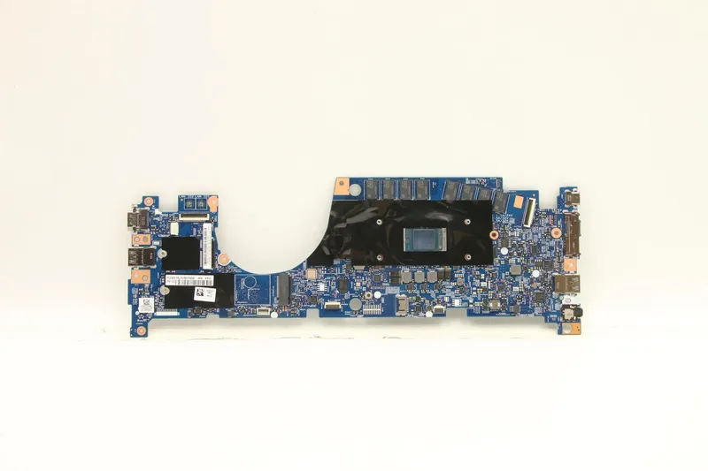 Lenovo Moherord wih MD Ryzen 5