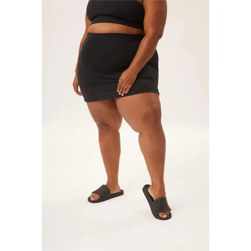 Women's skirt-short Girlfriend Collective High-Rise