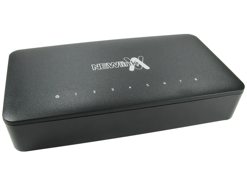 Cables Direct NLHUB-08FE network switch Unmanaged Fast Ethernet (10/100) Black