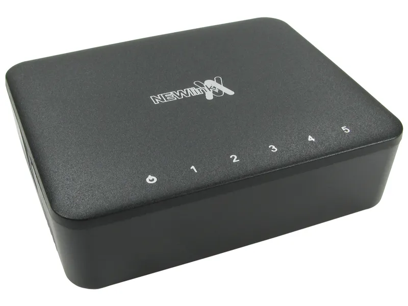 Cables Direct NLHUB-05FE network switch Unmanaged Fast Ethernet (10/100) Black