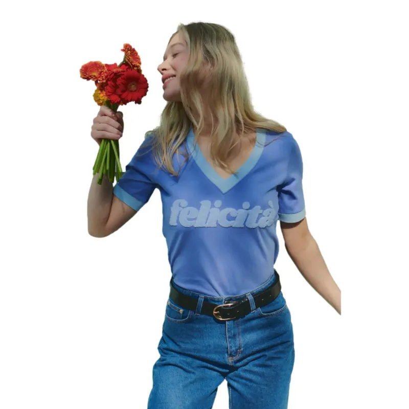 V-neck T-shirt She is Sunday Felicita
