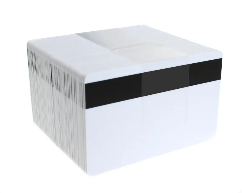 Dyestar White Plastic Cards with Hi-Co Magnetic Stripe (Pack of 100)