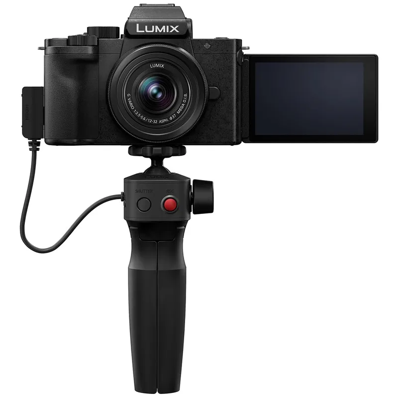Panasonic Lumix DC-G100D CSC Mirrorless Camera Black Vlogger Kit + 12-