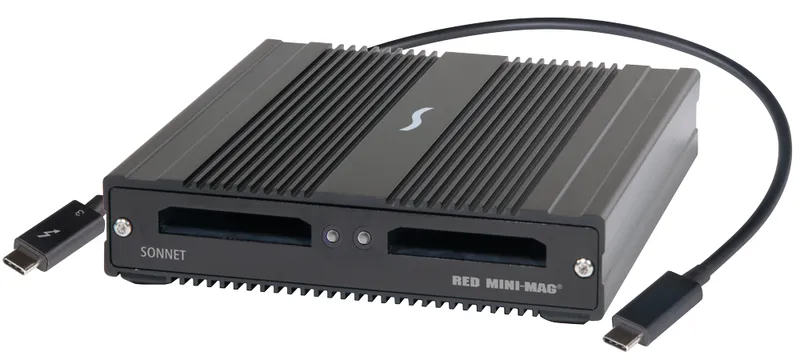 Sonnet SF3 Series RED MINI-MAG Pro card reader Thunderbolt 3 Black
