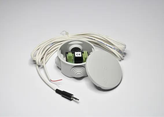 Screen International 12 Volt Interface Switch.