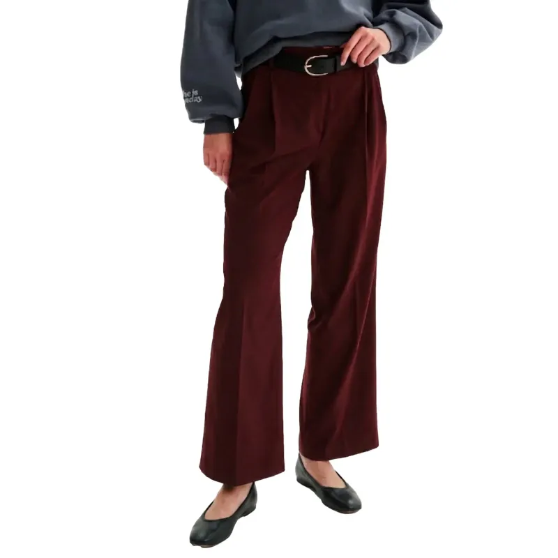 Women's Trousers She is Sunday Pantaloni