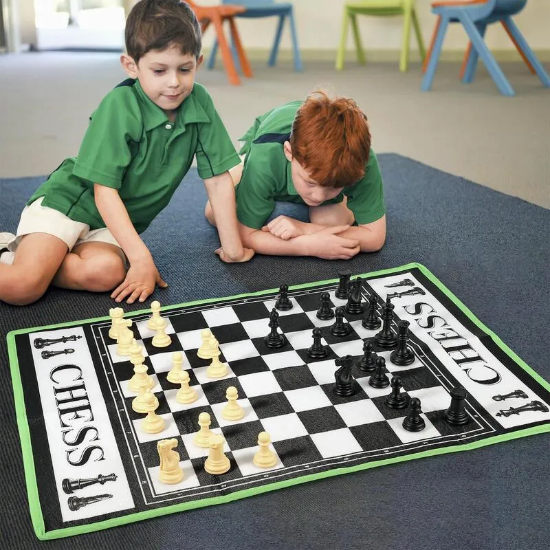 Soka Play Imagine Learn Wooden Chess Set With Regulation Pieces