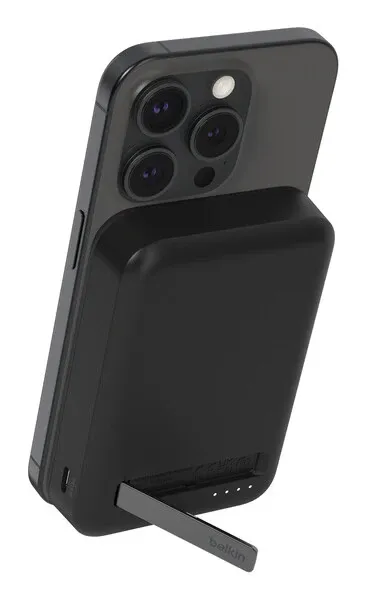 Belkin BoostCharge Pro Wireless charging Black
