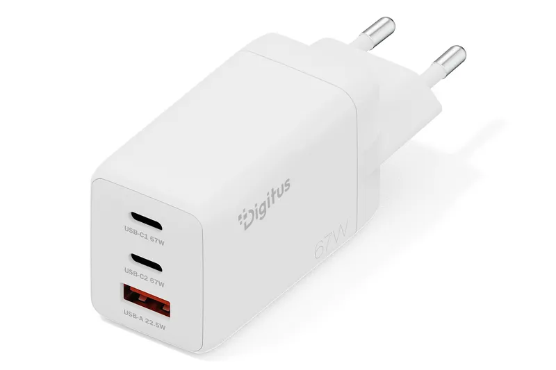 Digitus USB GaN Charger 67W. 2x USB-C. 1x USB-A